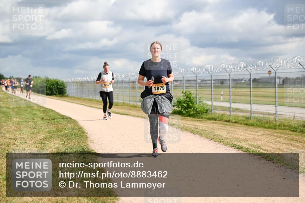 14.09.2025 - Airport Race Dr. Thomas Lammeyer http://msf.ph/oto/8883462 14.09.2025 12:37:22 Laufen 1252, 1879 meine-sportfotos.de