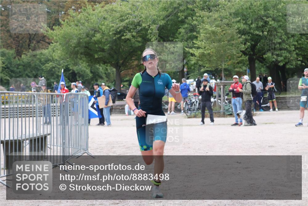 14.09.2025 - Stadtparktriathlon Strokosch-Dieckow http://msf.ph/oto/8883498 14.09.2025 10:10:33 Ziel 487 meine-sportfotos.de