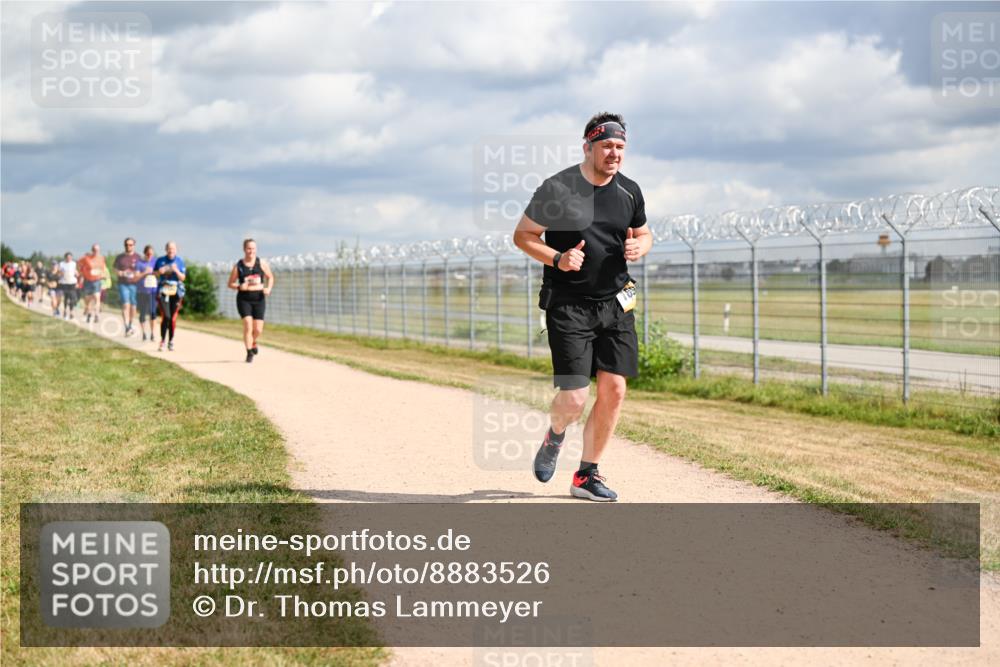 14.09.2025 - Airport Race Dr. Thomas Lammeyer http://msf.ph/oto/8883526 14.09.2025 12:37:38 Laufen  meine-sportfotos.de