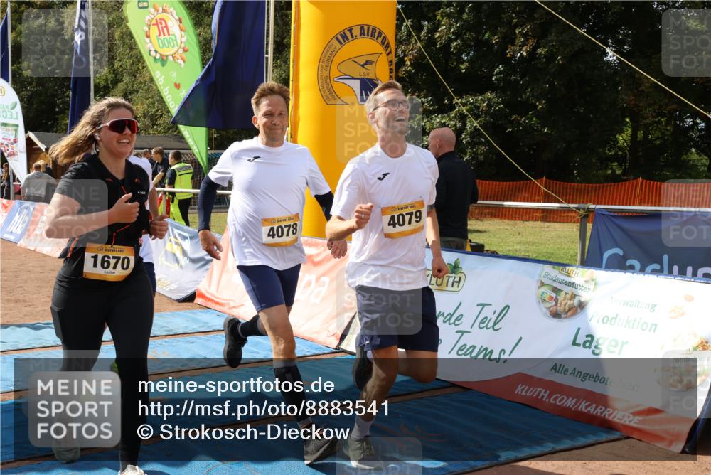 14.09.2025 - Airport Race Strokosch-Dieckow http://msf.ph/oto/8883541 14.09.2025 12:46:40 Ziel 28, 1233, 1314, 1670, 1686, 2028, 4078, 4079, 4080, 4207 meine-sportfotos.de
