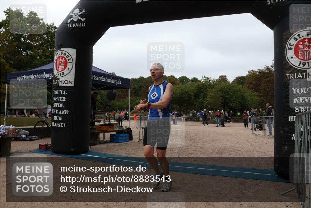 14.09.2025 - Stadtparktriathlon Strokosch-Dieckow http://msf.ph/oto/8883543 14.09.2025 10:11:36 Ziel 391, 462 meine-sportfotos.de