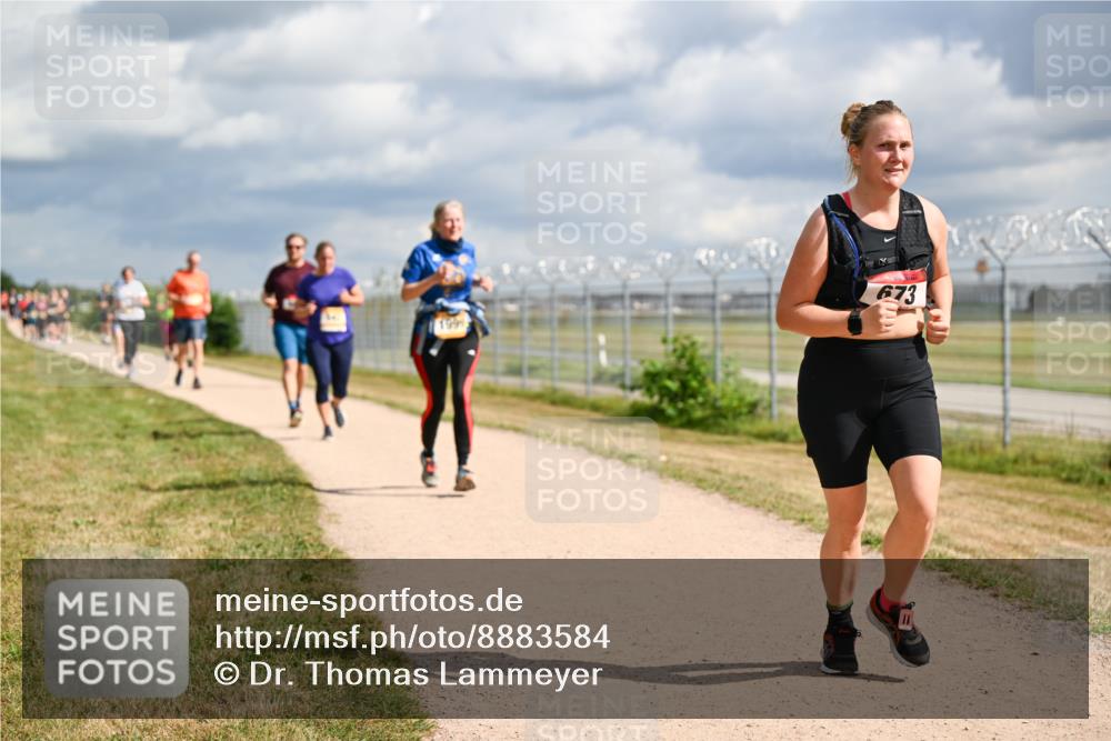 14.09.2025 - Airport Race Dr. Thomas Lammeyer http://msf.ph/oto/8883584 14.09.2025 12:37:45 Laufen 673 meine-sportfotos.de