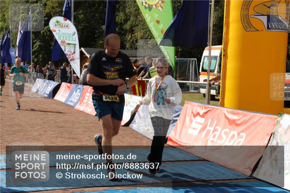 14.09.2025 - Airport Race Strokosch-Dieckow http://msf.ph/oto/8883637 14.09.2025 12:46:48 Ziel 28, 185, 337, 1585, 1586, 2028, 2123, 2139 meine-sportfotos.de
