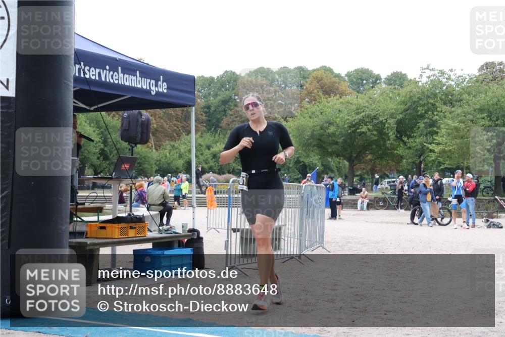 14.09.2025 - Stadtparktriathlon Strokosch-Dieckow http://msf.ph/oto/8883648 14.09.2025 10:15:33 Ziel 501 meine-sportfotos.de