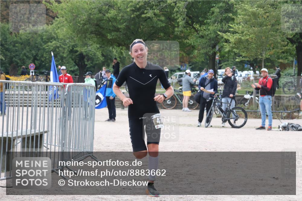 14.09.2025 - Stadtparktriathlon Strokosch-Dieckow http://msf.ph/oto/8883662 14.09.2025 10:16:10 Ziel 474 meine-sportfotos.de