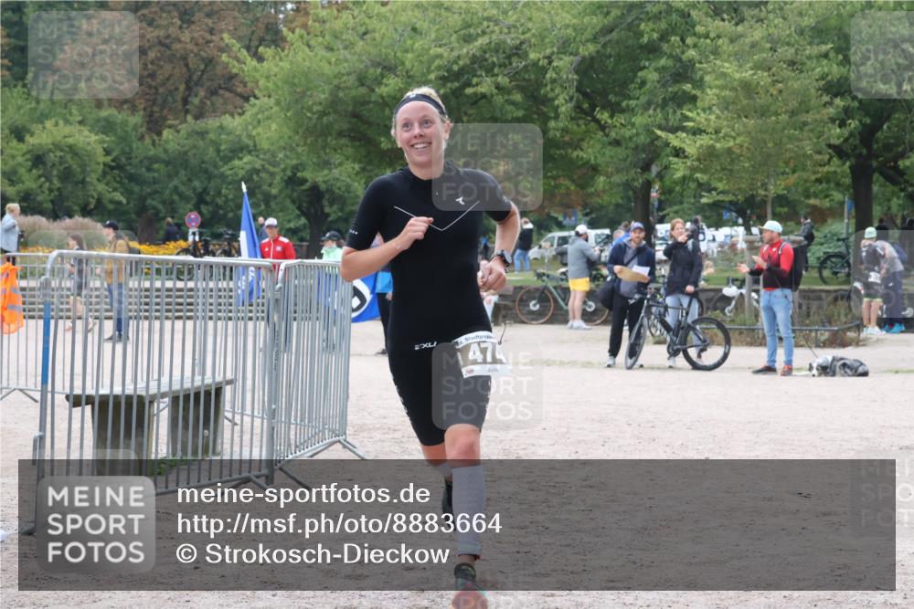 14.09.2025 - Stadtparktriathlon Strokosch-Dieckow http://msf.ph/oto/8883664 14.09.2025 10:16:11 Ziel 474 meine-sportfotos.de