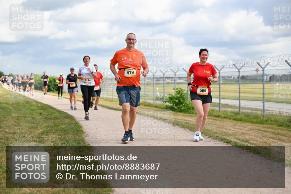 14.09.2025 - Airport Race Dr. Thomas Lammeyer http://msf.ph/oto/8883687 14.09.2025 12:37:53 Laufen 2184, 619, 566 meine-sportfotos.de