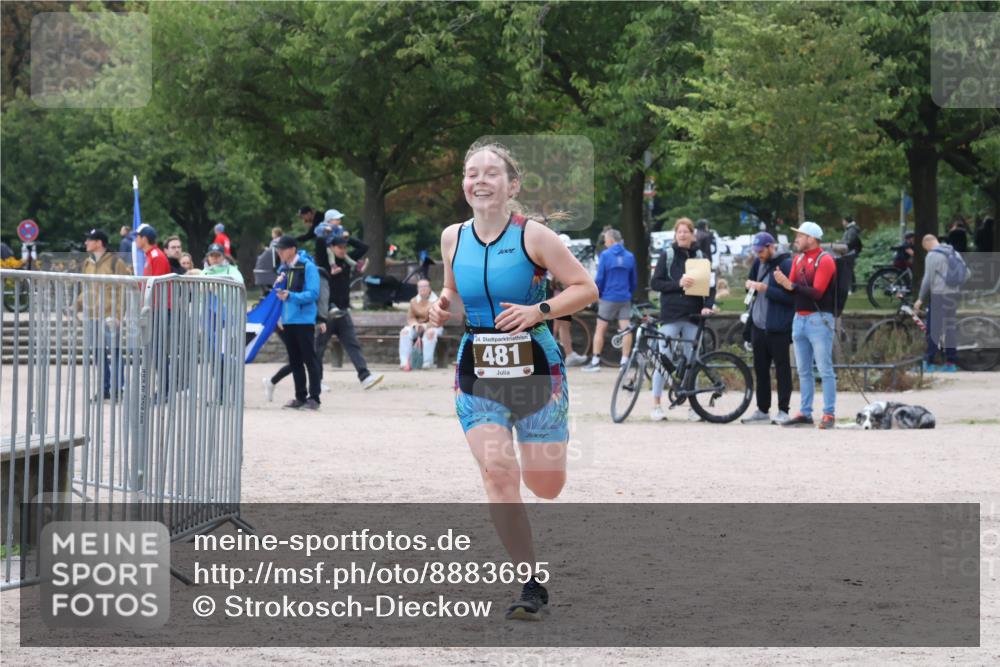 14.09.2025 - Stadtparktriathlon Strokosch-Dieckow http://msf.ph/oto/8883695 14.09.2025 10:16:44 Ziel 481 meine-sportfotos.de