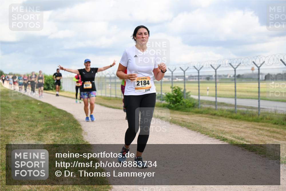 14.09.2025 - Airport Race Dr. Thomas Lammeyer http://msf.ph/oto/8883734 14.09.2025 12:37:57 Laufen 650, 2184, 2184 meine-sportfotos.de