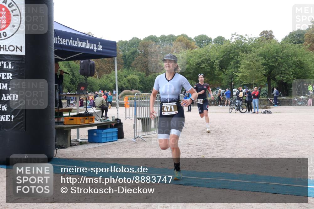 14.09.2025 - Stadtparktriathlon Strokosch-Dieckow http://msf.ph/oto/8883747 14.09.2025 10:16:58 Ziel 421, 453, 471 meine-sportfotos.de
