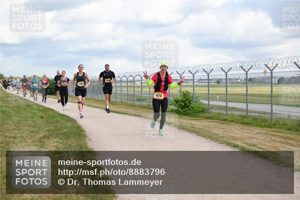 14.09.2025 - Airport Race Dr. Thomas Lammeyer http://msf.ph/oto/8883796 14.09.2025 12:38:03 Laufen 1445, 1429, 1004, 106, 470 meine-sportfotos.de