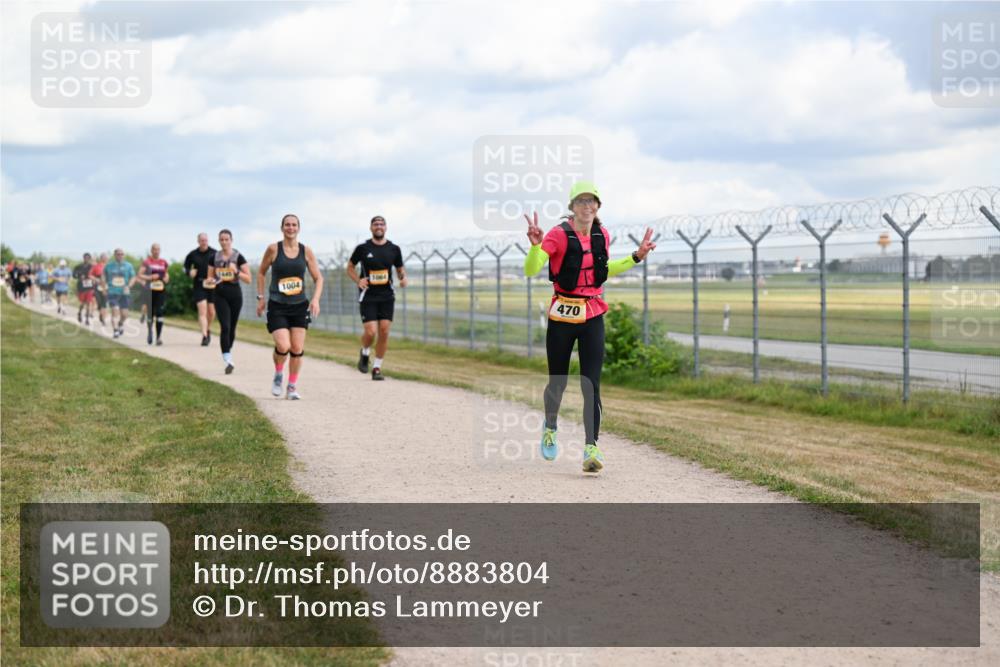 14.09.2025 - Airport Race Dr. Thomas Lammeyer http://msf.ph/oto/8883804 14.09.2025 12:38:04 Laufen 1004, 1064, 470 meine-sportfotos.de