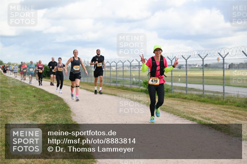 14.09.2025 - Airport Race Dr. Thomas Lammeyer http://msf.ph/oto/8883814 14.09.2025 12:38:04 Laufen 1004, 1445, 1064, 470 meine-sportfotos.de
