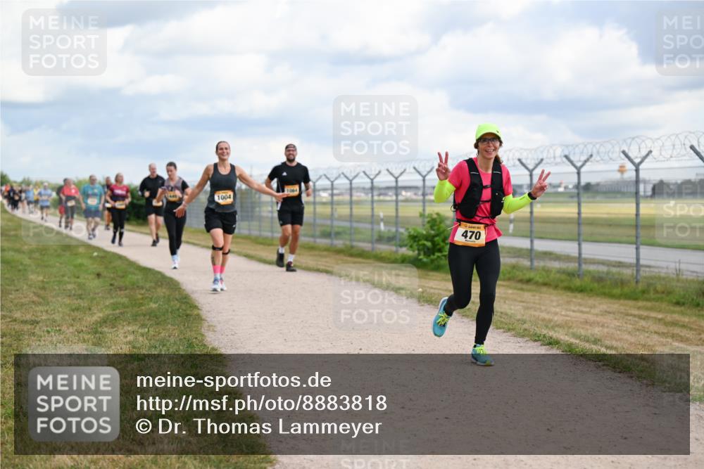 14.09.2025 - Airport Race Dr. Thomas Lammeyer http://msf.ph/oto/8883818 14.09.2025 12:38:04 Laufen 1004, 470 meine-sportfotos.de