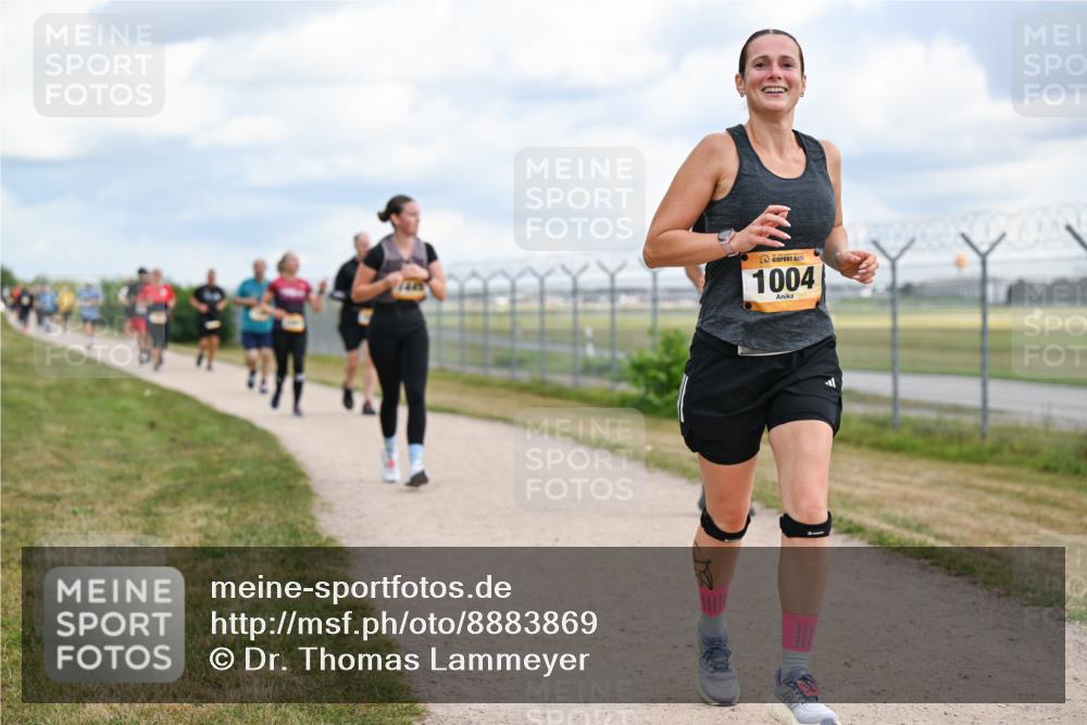 14.09.2025 - Airport Race Dr. Thomas Lammeyer http://msf.ph/oto/8883869 14.09.2025 12:38:08 Laufen 1004 meine-sportfotos.de