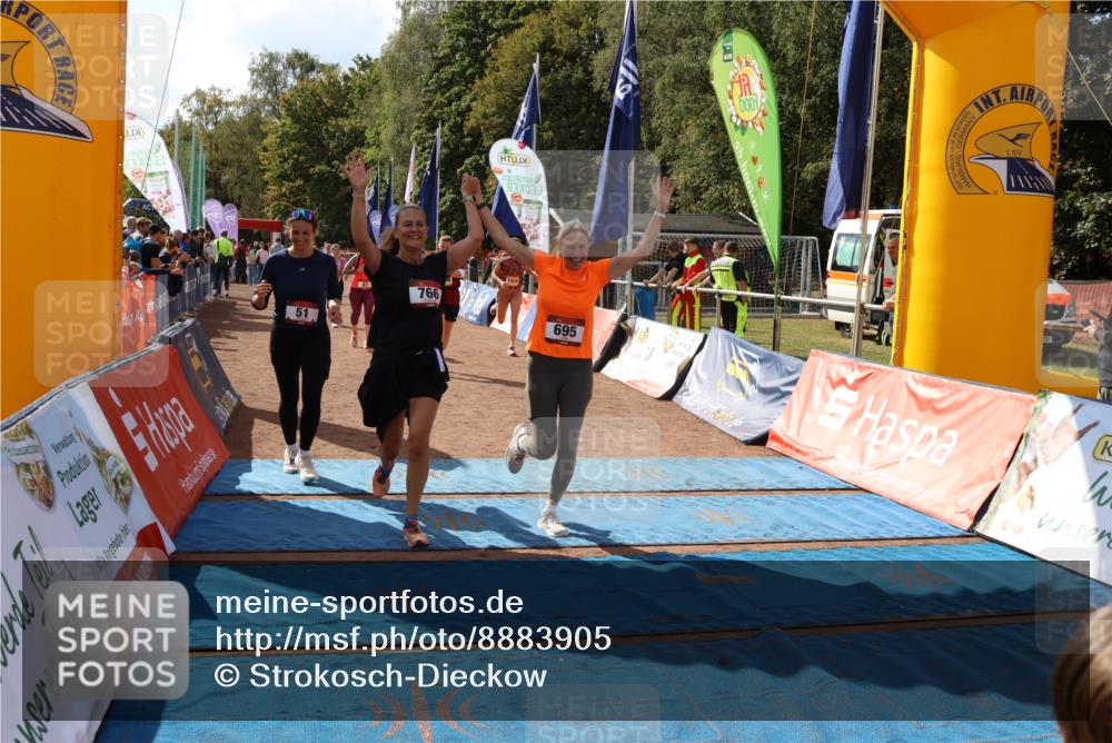14.09.2025 - Airport Race Strokosch-Dieckow http://msf.ph/oto/8883905 14.09.2025 12:47:14 Ziel 37, 51, 580, 695, 766, 1037, 1081, 1206, 1273, 1577, 1852 meine-sportfotos.de