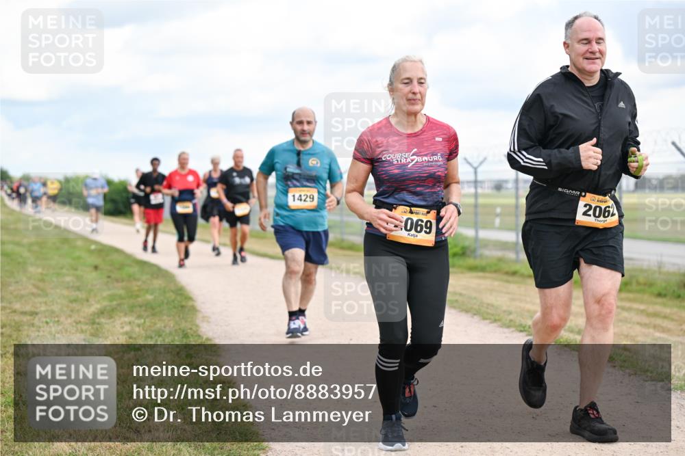 14.09.2025 - Airport Race Dr. Thomas Lammeyer http://msf.ph/oto/8883957 14.09.2025 12:38:15 Laufen 206, 1429, 069 meine-sportfotos.de