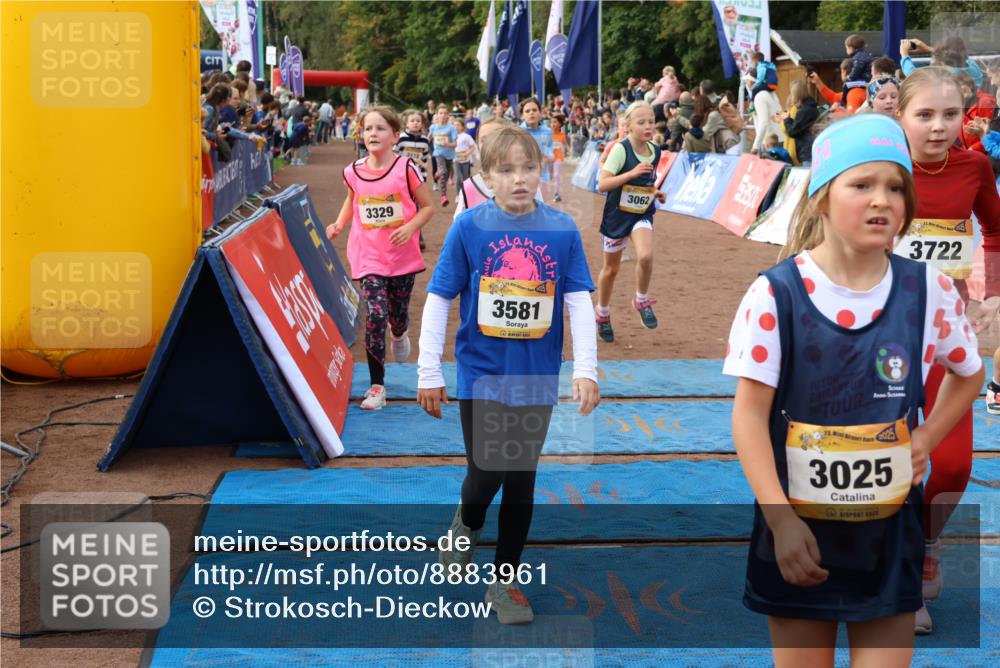 14.09.2025 - Airport Race Strokosch-Dieckow http://msf.ph/oto/8883961 14.09.2025 10:29:03 Ziel 3052, 3058, 3062, 3097, 3116, 3118, 3152, 3201, 3202, 3231, 3263, 3329, 3331, 3341, 3352, 3387, 3462, 3472, 3475, 3479, 3490, 3575, 3580, 3581, 3589, 3722, 3724 meine-sportfotos.de