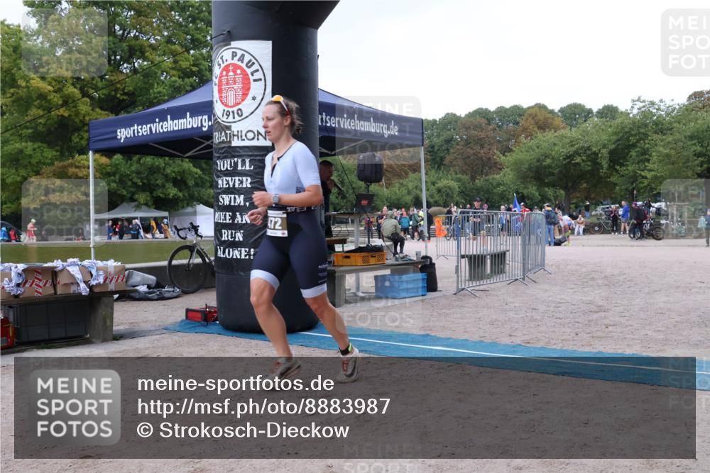 14.09.2025 - Stadtparktriathlon Strokosch-Dieckow http://msf.ph/oto/8883987 14.09.2025 10:21:54 Ziel 472, 477, 483, 495 meine-sportfotos.de