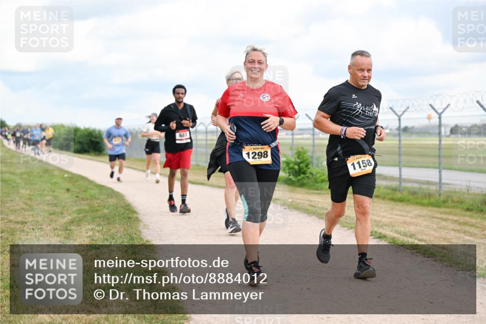 14.09.2025 - Airport Race Dr. Thomas Lammeyer http://msf.ph/oto/8884012 14.09.2025 12:38:20 Laufen 681, 1298, 1158 meine-sportfotos.de