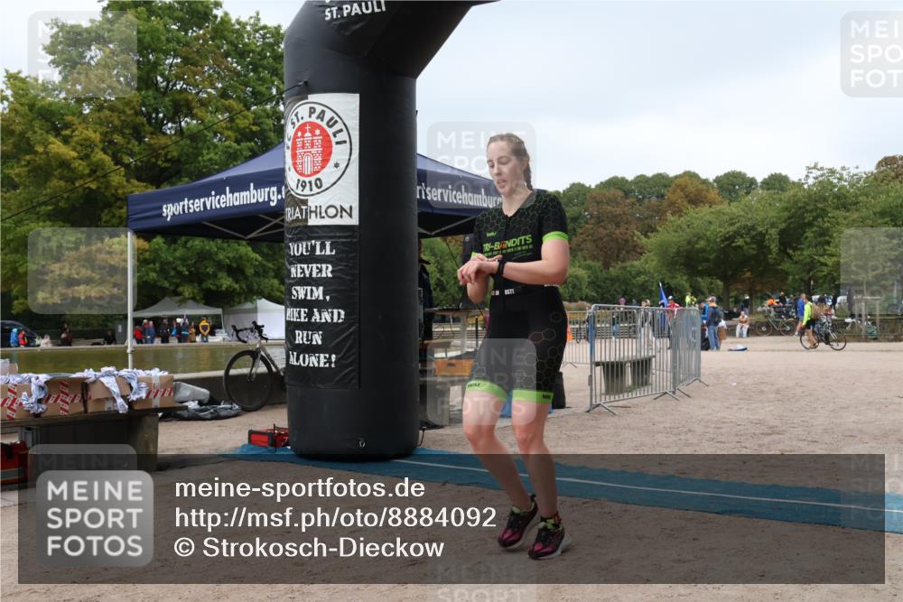 14.09.2025 - Stadtparktriathlon Strokosch-Dieckow http://msf.ph/oto/8884092 14.09.2025 10:23:22 Ziel 488 meine-sportfotos.de