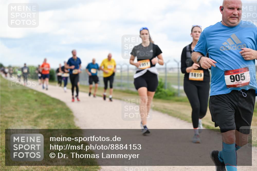 14.09.2025 - Airport Race Dr. Thomas Lammeyer http://msf.ph/oto/8884153 14.09.2025 12:38:40 Laufen 1819, 905 meine-sportfotos.de