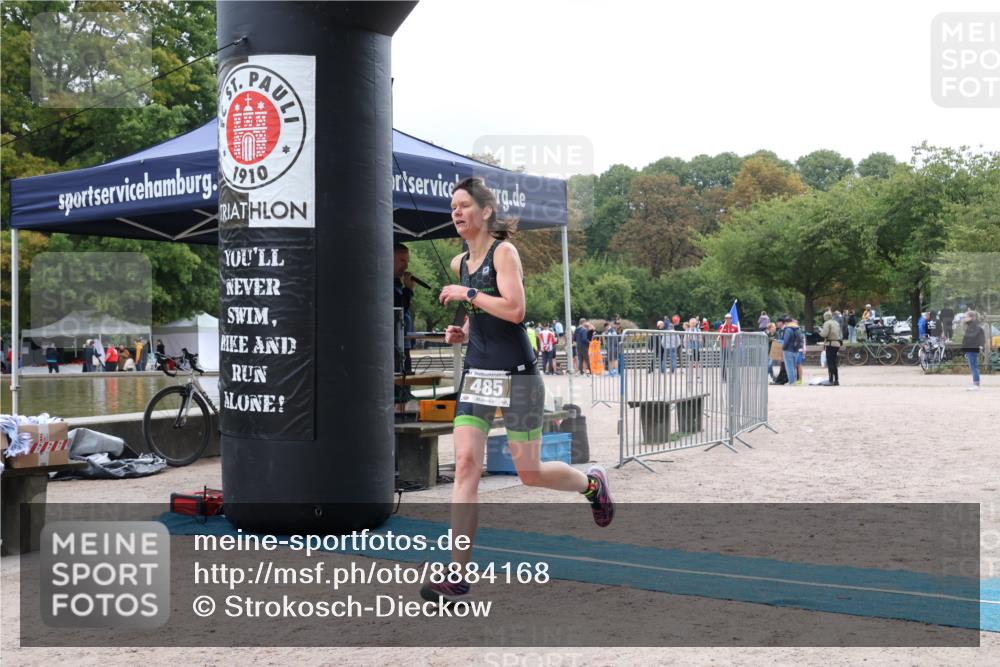 14.09.2025 - Stadtparktriathlon Strokosch-Dieckow http://msf.ph/oto/8884168 14.09.2025 10:26:46 Ziel 485 meine-sportfotos.de