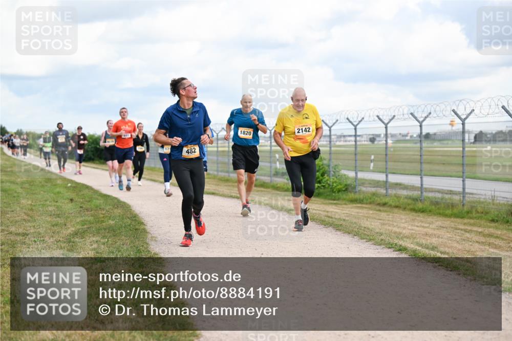 14.09.2025 - Airport Race Dr. Thomas Lammeyer http://msf.ph/oto/8884191 14.09.2025 12:38:43 Laufen 171, 482, 2142, 1820 meine-sportfotos.de