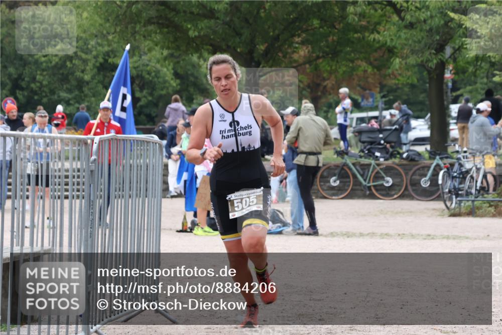 14.09.2025 - Stadtparktriathlon Strokosch-Dieckow http://msf.ph/oto/8884206 14.09.2025 10:27:30 Ziel 505 meine-sportfotos.de