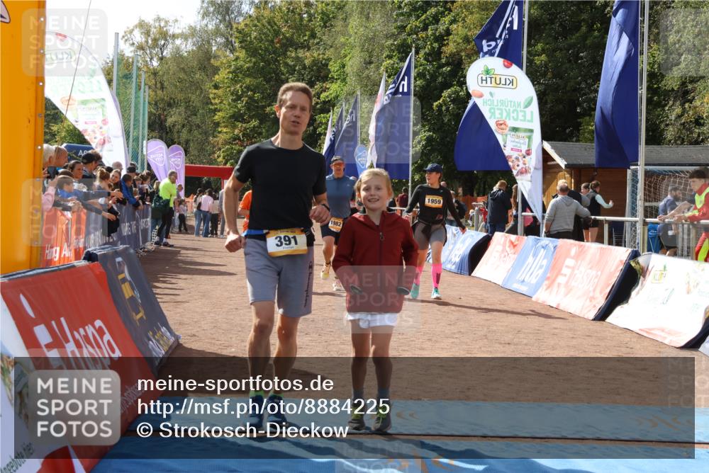 14.09.2025 - Airport Race Strokosch-Dieckow http://msf.ph/oto/8884225 14.09.2025 12:47:50 Ziel 215, 391, 486, 897, 1292, 1959, 1982 meine-sportfotos.de