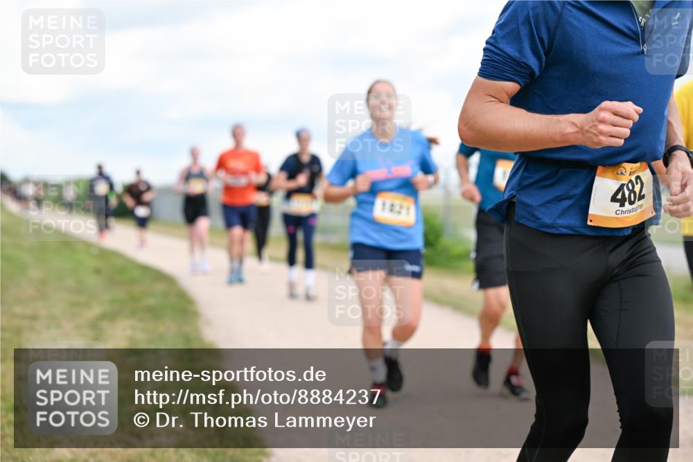 14.09.2025 - Airport Race Dr. Thomas Lammeyer http://msf.ph/oto/8884237 14.09.2025 12:38:46 Laufen 1021, 482 meine-sportfotos.de