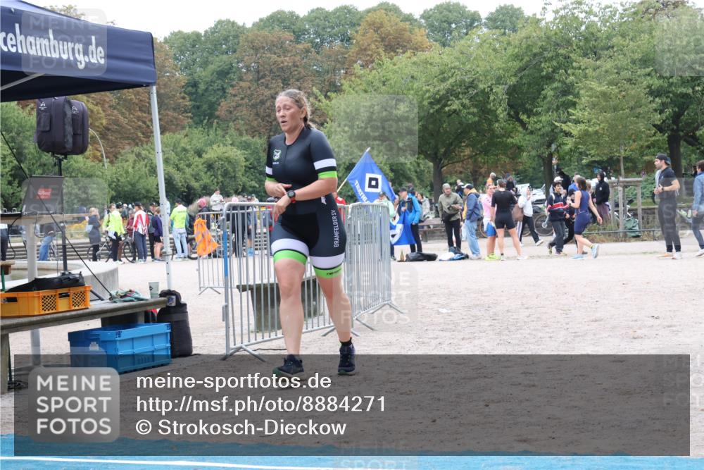 14.09.2025 - Stadtparktriathlon Strokosch-Dieckow http://msf.ph/oto/8884271 14.09.2025 10:28:29 Ziel 445, 467 meine-sportfotos.de
