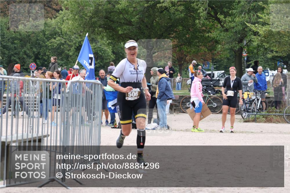 14.09.2025 - Stadtparktriathlon Strokosch-Dieckow http://msf.ph/oto/8884296 14.09.2025 10:28:57 Ziel 506 meine-sportfotos.de
