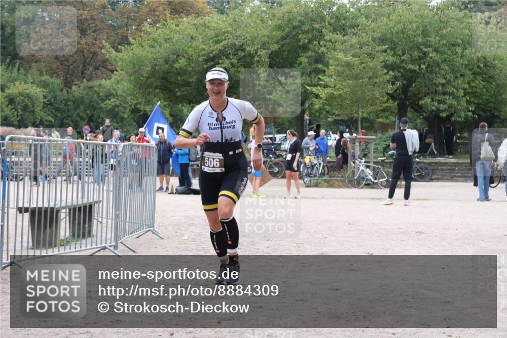 14.09.2025 - Stadtparktriathlon Strokosch-Dieckow http://msf.ph/oto/8884309 14.09.2025 10:28:59 Ziel 506 meine-sportfotos.de