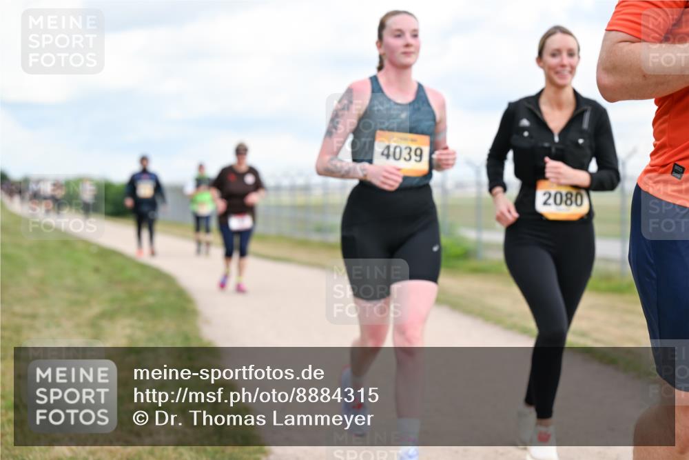 14.09.2025 - Airport Race Dr. Thomas Lammeyer http://msf.ph/oto/8884315 14.09.2025 12:38:51 Laufen 4039, 2080 meine-sportfotos.de