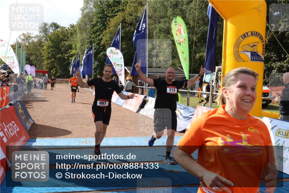 14.09.2025 - Airport Race Strokosch-Dieckow http://msf.ph/oto/8884333 14.09.2025 12:47:57 Ziel 215, 897, 1292, 1441, 1959, 1982 meine-sportfotos.de