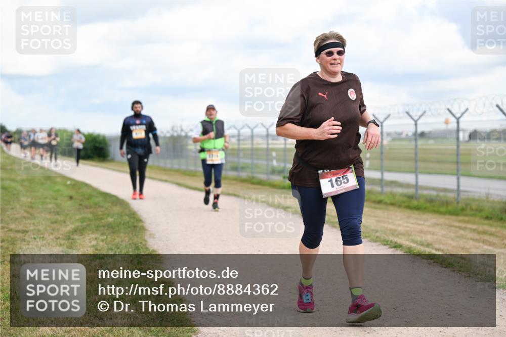 14.09.2025 - Airport Race Dr. Thomas Lammeyer http://msf.ph/oto/8884362 14.09.2025 12:38:55 Laufen 165 meine-sportfotos.de