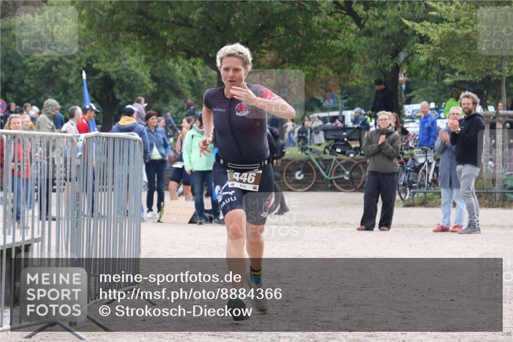 14.09.2025 - Stadtparktriathlon Strokosch-Dieckow http://msf.ph/oto/8884366 14.09.2025 10:33:36 Ziel 446 meine-sportfotos.de