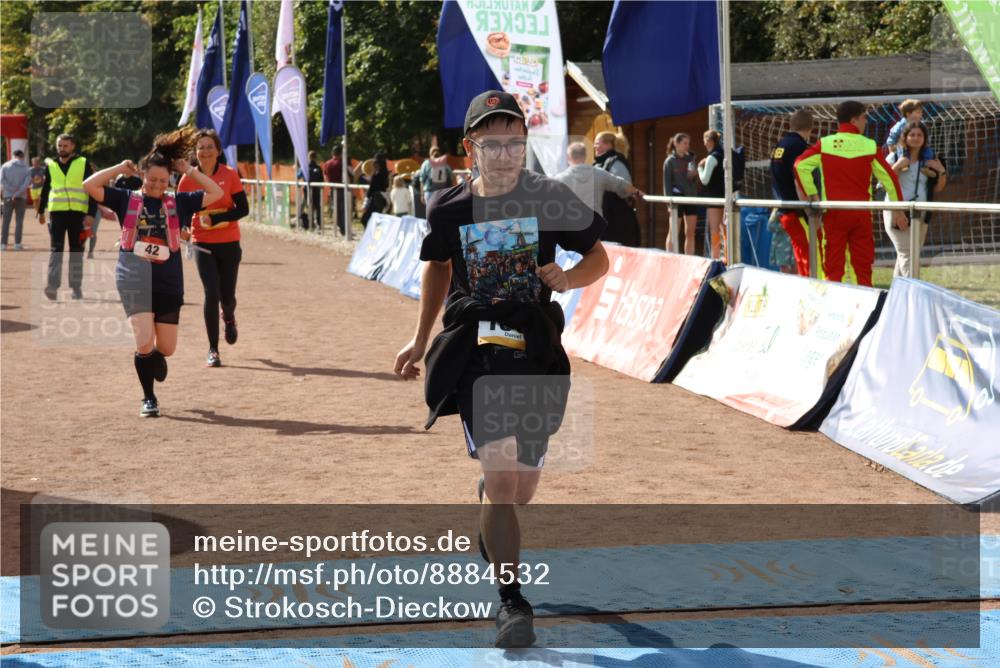14.09.2025 - Airport Race Strokosch-Dieckow http://msf.ph/oto/8884532 14.09.2025 12:48:20 Ziel 42, 1364, 1510, 2151 meine-sportfotos.de
