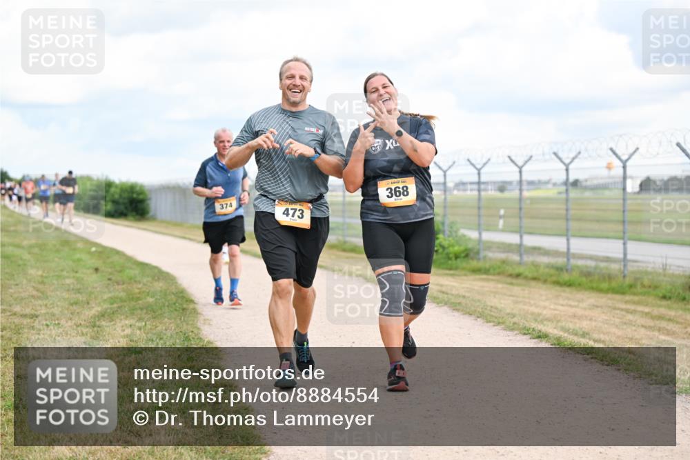 14.09.2025 - Airport Race Dr. Thomas Lammeyer http://msf.ph/oto/8884554 14.09.2025 12:39:17 Laufen 374, 473, 368 meine-sportfotos.de
