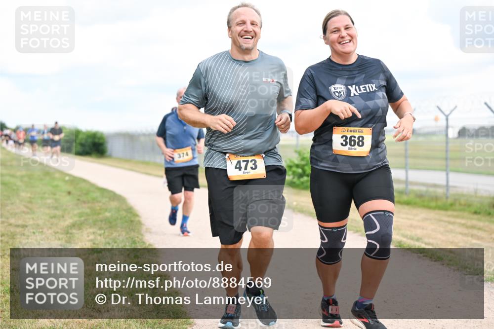14.09.2025 - Airport Race Dr. Thomas Lammeyer http://msf.ph/oto/8884569 14.09.2025 12:39:18 Laufen 374, 473, 368 meine-sportfotos.de