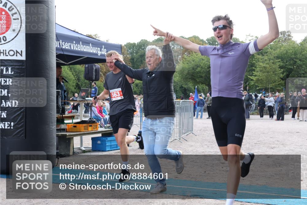 14.09.2025 - Stadtparktriathlon Strokosch-Dieckow http://msf.ph/oto/8884601 14.09.2025 10:46:59 Ziel 563 meine-sportfotos.de