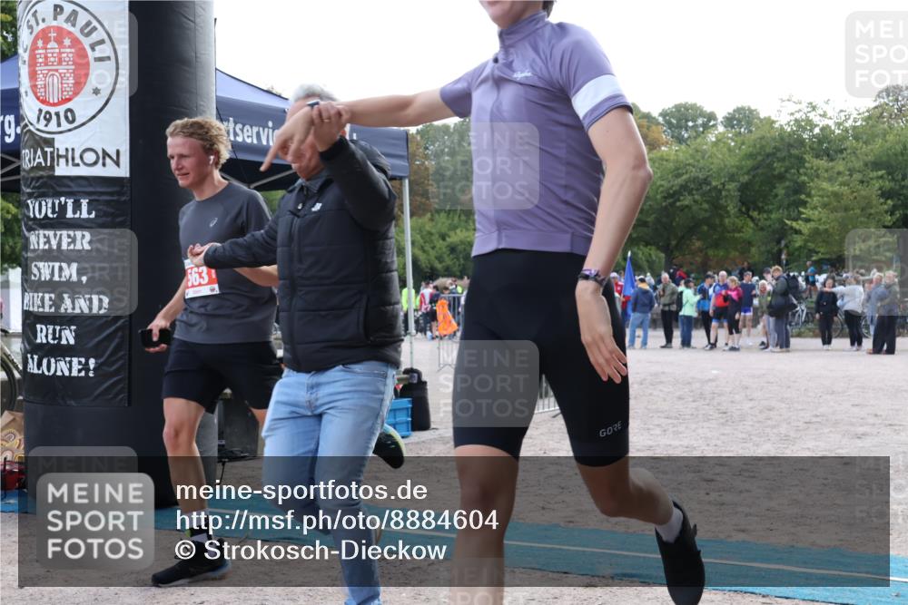 14.09.2025 - Stadtparktriathlon Strokosch-Dieckow http://msf.ph/oto/8884604 14.09.2025 10:46:59 Ziel 563 meine-sportfotos.de