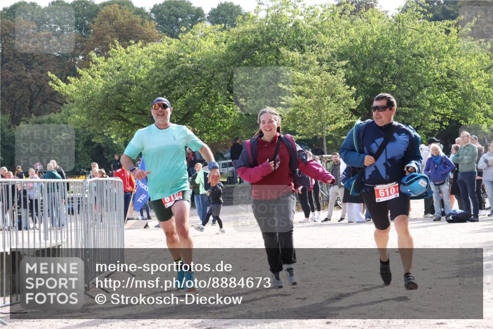 14.09.2025 - Stadtparktriathlon Strokosch-Dieckow http://msf.ph/oto/8884673 14.09.2025 10:51:26 Ziel 610 meine-sportfotos.de