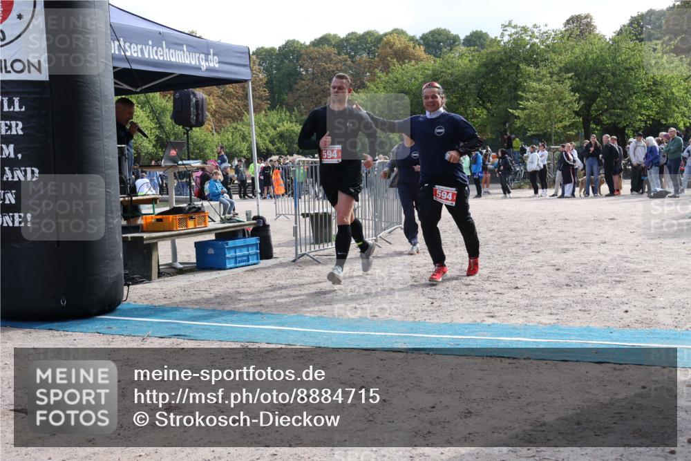 14.09.2025 - Stadtparktriathlon Strokosch-Dieckow http://msf.ph/oto/8884715 14.09.2025 10:52:11 Ziel 576, 594 meine-sportfotos.de