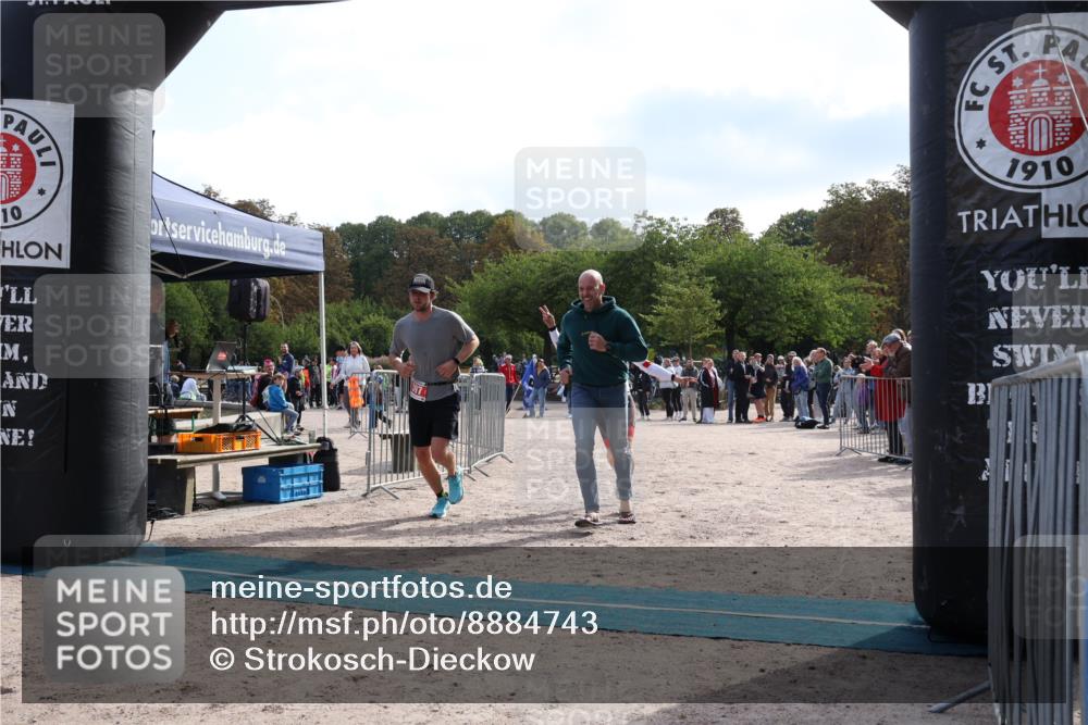 14.09.2025 - Stadtparktriathlon Strokosch-Dieckow http://msf.ph/oto/8884743 14.09.2025 10:52:42 Ziel 597 meine-sportfotos.de