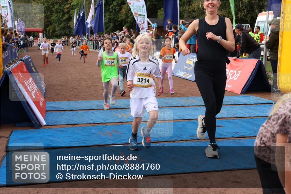 14.09.2025 - Airport Race Strokosch-Dieckow http://msf.ph/oto/8884760 14.09.2025 10:29:16 Ziel 3027, 3039, 3064, 3066, 3077, 3096, 3113, 3114, 3128, 3194, 3201, 3214, 3215, 3221, 3235, 3496, 3554, 3562, 3733 meine-sportfotos.de