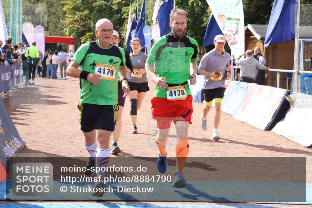 14.09.2025 - Airport Race Strokosch-Dieckow http://msf.ph/oto/8884790 14.09.2025 12:48:45 Ziel 142, 972, 1071, 1145, 1490, 1653, 1790, 1856, 1963, 4178, 4179 meine-sportfotos.de