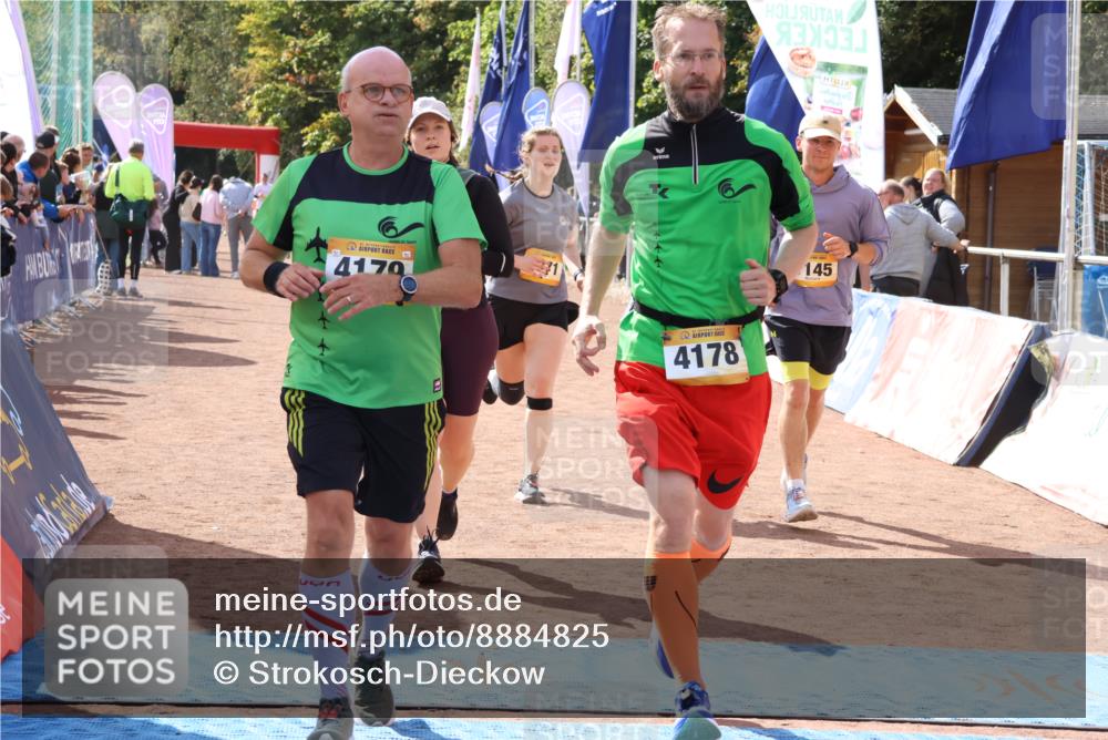 14.09.2025 - Airport Race Strokosch-Dieckow http://msf.ph/oto/8884825 14.09.2025 12:48:45 Ziel 142, 972, 1071, 1145, 1490, 1653, 1790, 1856, 1963, 4178, 4179 meine-sportfotos.de