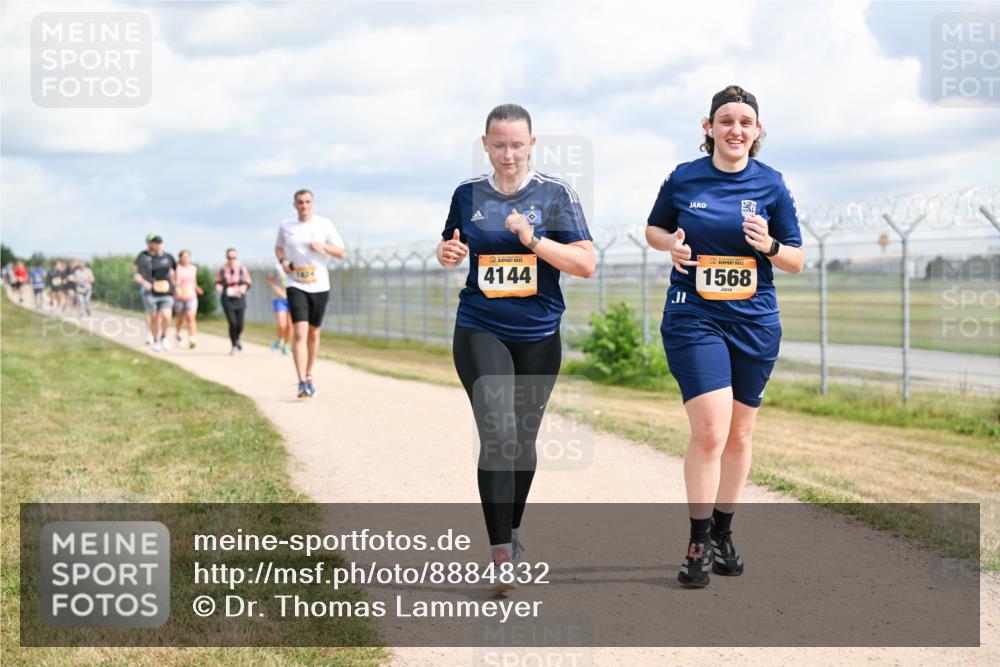 14.09.2025 - Airport Race Dr. Thomas Lammeyer http://msf.ph/oto/8884832 14.09.2025 12:40:04 Laufen 4144, 1568 meine-sportfotos.de